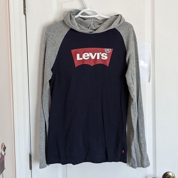 LEVI'S thermo hoodie youth XL, long sleeve fits women Medium @P - Picture 3 of 11